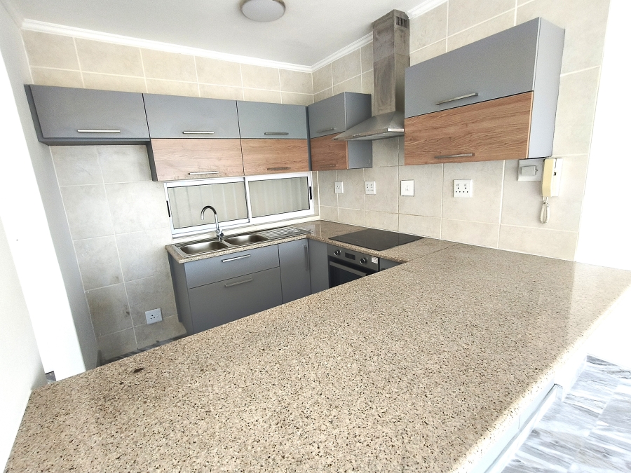 2 Bedroom Property for Sale in Strand North Western Cape